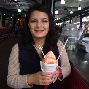 Meet your Posher, Mercedes